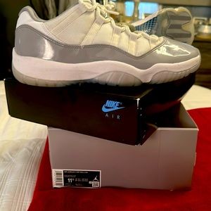 Cool grays, Jordan menl 💙💙